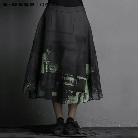 sdeer圣迪奥2017秋装女装鲜绿几何版画半身裙S15381142图片