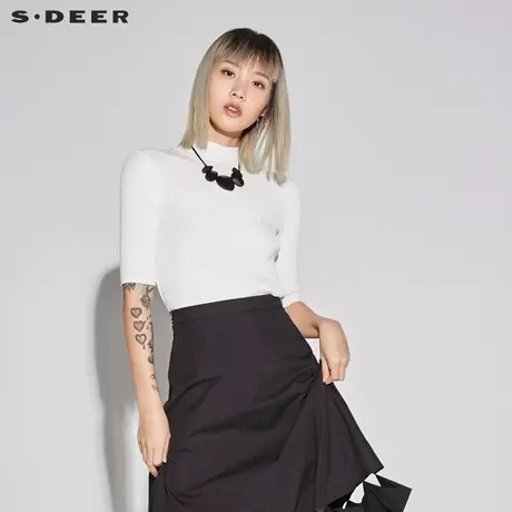 sdeer圣迪奥2019新款女夏装竖纹肌理中袖短款修身针织衫S18283530图片